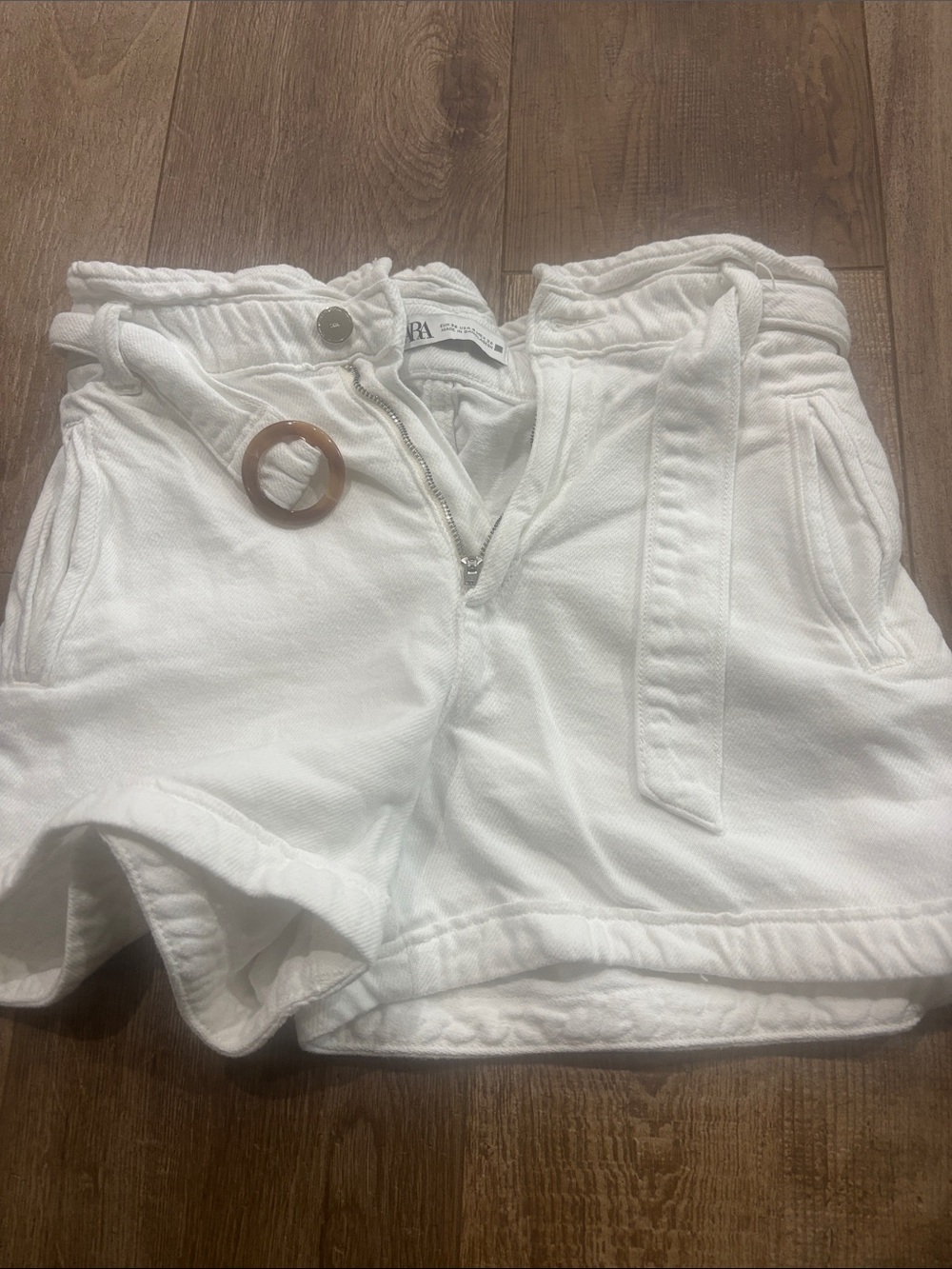 Zara White High-Waist Paperbag Shorts with Belt